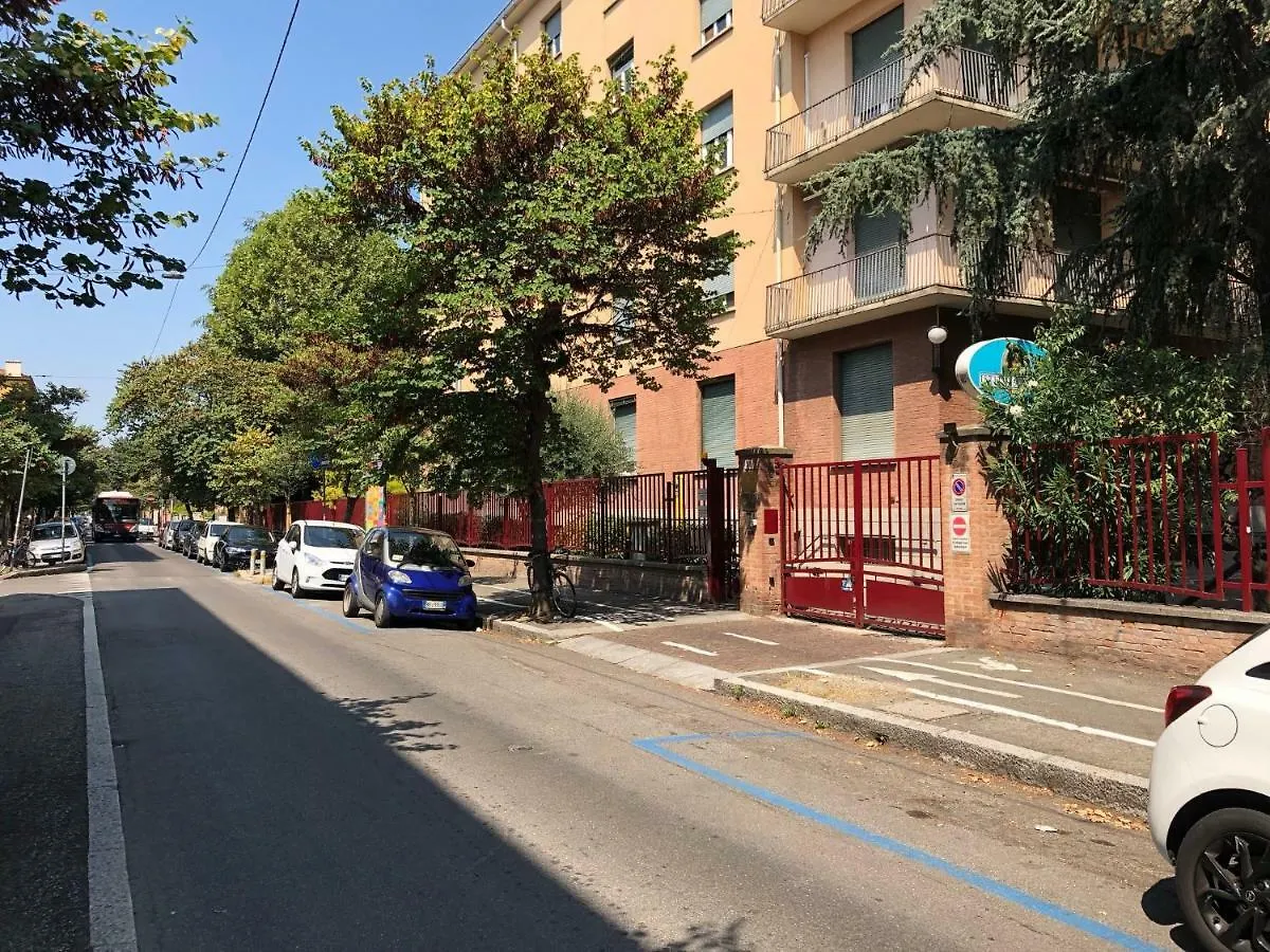Pizzardi39 - The Place Apartments بولونيا 0*,  إيطاليا